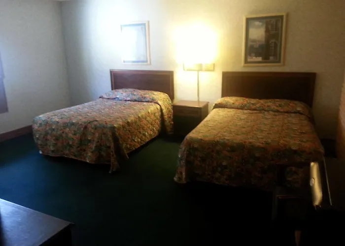 The Carolinian Inn